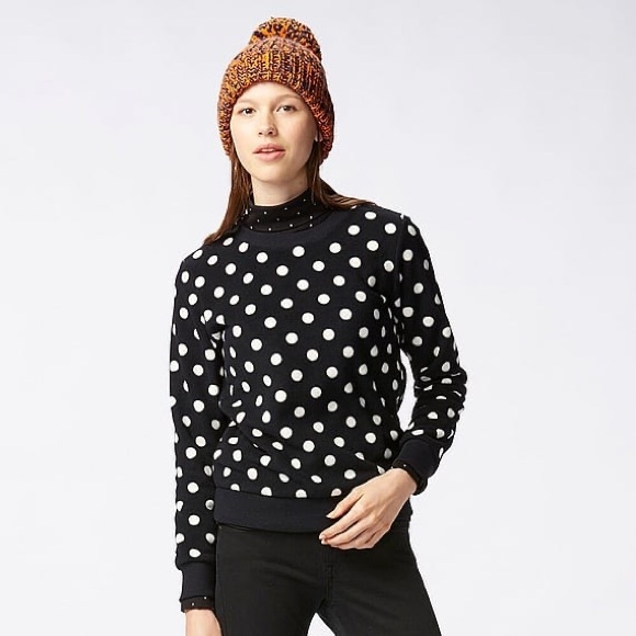 Uniqlo Black Polka Dot Sweater - Picture 1 of 7